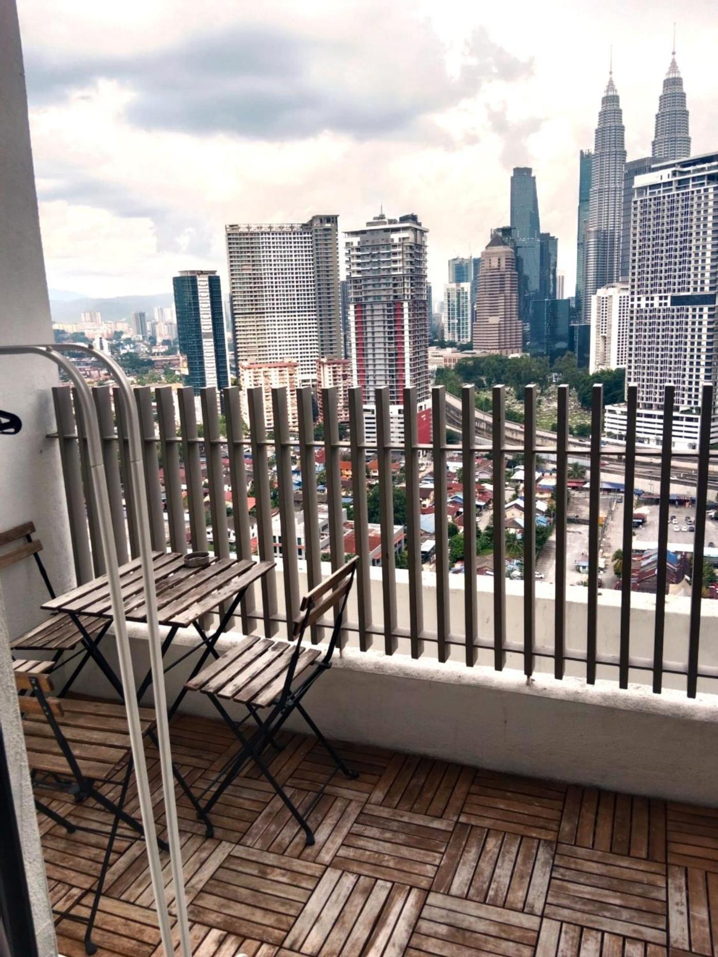 The Colony Klcc View By Nzv Apartment Kuala Lumpur Exterior photo