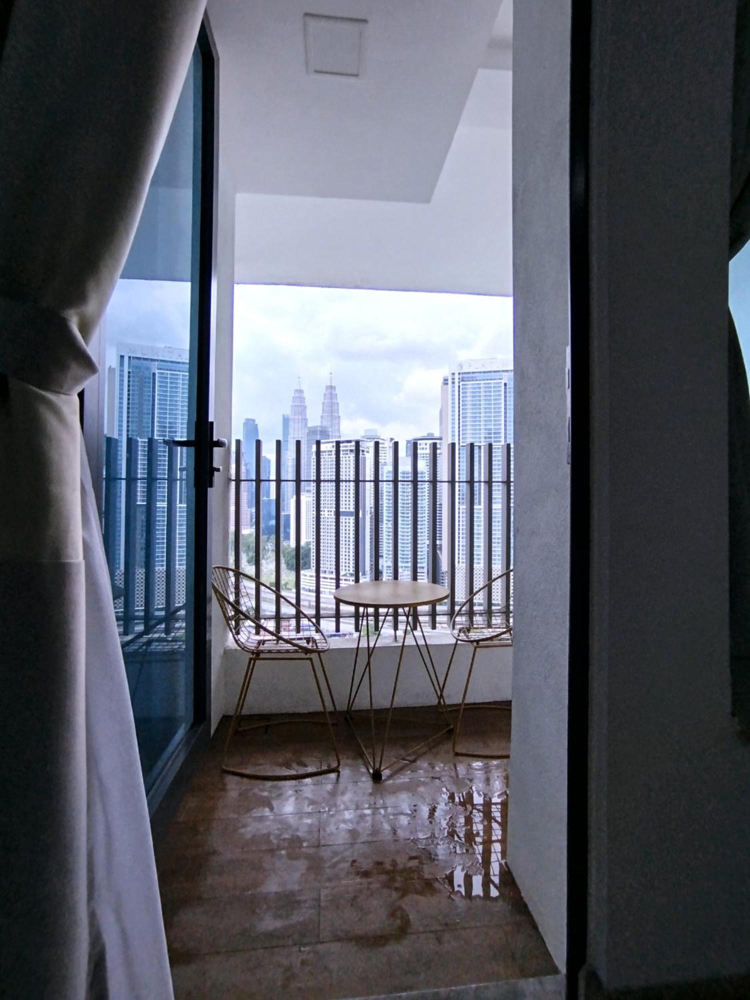 The Colony Klcc View By Nzv Apartment Kuala Lumpur Exterior photo